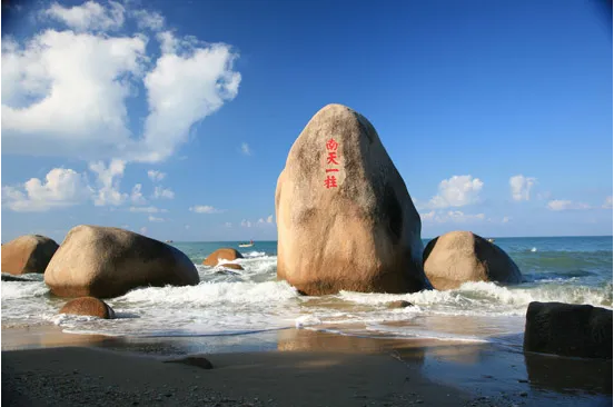 化身藍海衛(wèi)士，守護三亞海濱丨好博環(huán)境首個“海域保潔”項目正式簽約進場